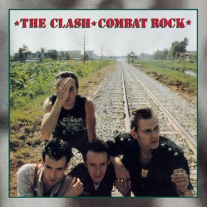 946216_com_clash.jpg