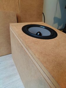 2_driver_baffle_2.jpg