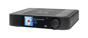 371-Black-3-4-Front-8M5A0284_1400x603px_Klo-Pelgag.png