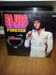 elvis.jpg