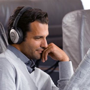 Bose QuietComfort 15_mann.jpg