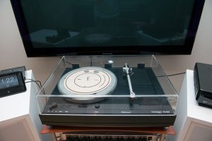 Thorens-001.jpg