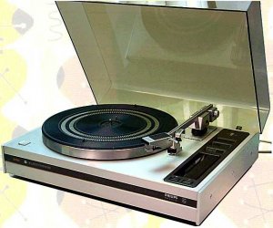 Philips22GA209Open2.jpg