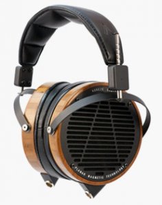 b77a3f3d_lcd2-headphone01_2.jpeg