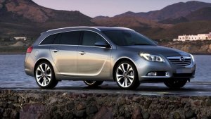 Opel-Insignia_Sport_836232i.jpg
