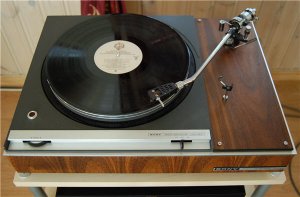 Sony_TTS_3000_Glider_002.jpg