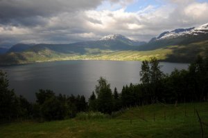 Sol over Innvik.jpg