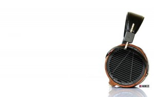 Audeze-LCD-2-desktop-wallpaper-1900-1200.jpg