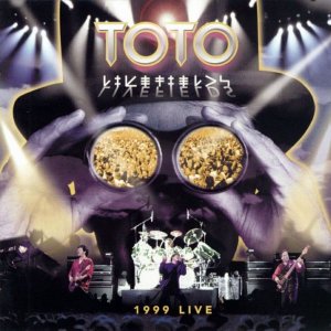 Toto-Livefields-Frontal.jpg
