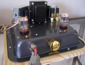 baking_pan_tube_amp.jpg