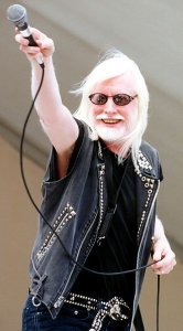 330px-EdgarWinter06.jpg