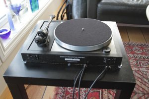Linn LP12 011.jpg
