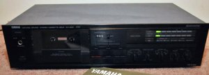 Yamaha_KX-230_Cassette_Deck.jpg