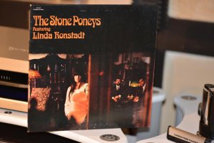 Linda Ronstadt. The Stone Poneys. 1967 001.jpg