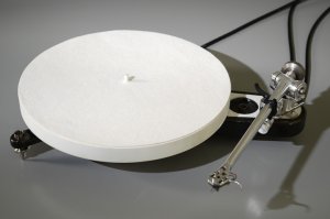 Rega Naiad platter and mat.jpg