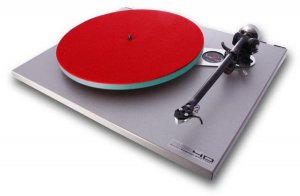 Rega-RP40-Anniversary-Edition-Turntable.jpg