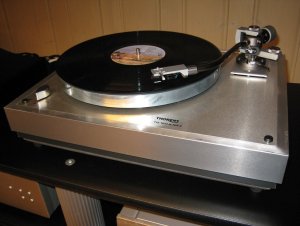 Thorens_002.JPG