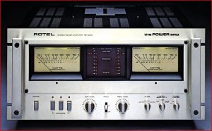 Rotel Amp.JPG