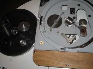 Thorens 124MKII.JPG