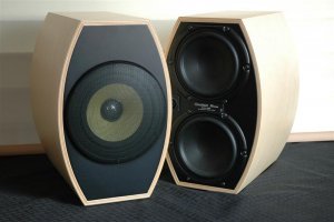 PM-audio 09 017 (Medium).jpg