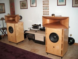 Horn 22.jpg