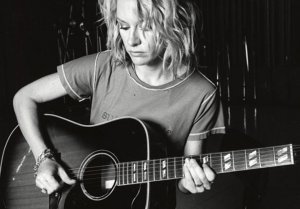 Shelby Lynne - Just A Little Lovin..jpg