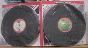 the-beatles-19621966-lp-doble-red-album-3749-MLM61062025_790-F.jpg