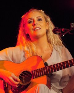 1024px-Eivor_Palsdottir_Haderslev_20_September_2008.jpg
