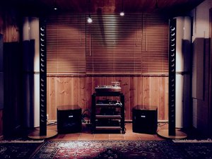 hifirom_A.jpg