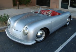 1948-Porsche-356-Prototype-Recreation-Front-940x636.jpg