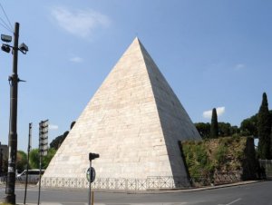 roma Piramide-Cestia_630x473.jpg