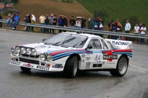 lancia-037-rallylegend-2006.jpg