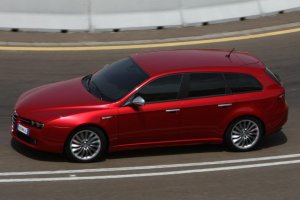 alfa-romeo-159-sportwagon-04.jpg