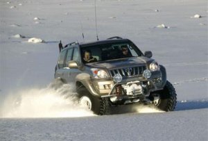 Landcruiser.jpg