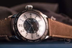 Longines-Lindbergh-Hour-Angle-Watch-90th-Anniversary-1-845x564@2x.jpg
