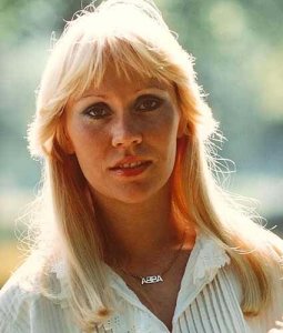 12234_agnetha23.jpg