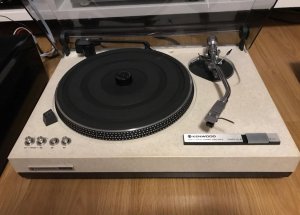 Kenwood KD-550 platespiller (2).jpg