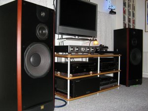 JBL L100.jpg