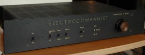 195802-electrocompaniet_ec1_preamplifier.jpg