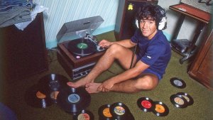 Diego-Maradona-3.jpg