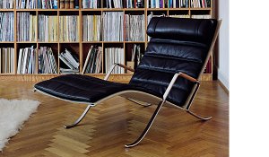 fk-87-fabricius-kastholm-grasshopper-chair-lange-production-interior.jpg