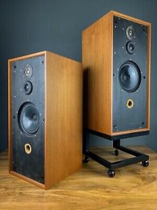 SPENDOR-BC1-Loudspeakers-In-Teak-Numbers-1739017391.jpg