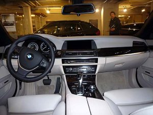 BMW523Ib.jpg