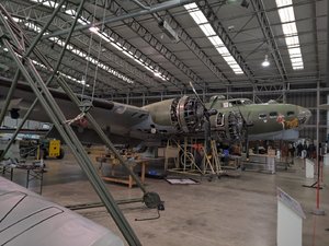 Duxford B-17 1.jpg