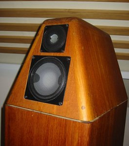 main speaker right.jpg