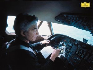 karajan_cockpit.jpg