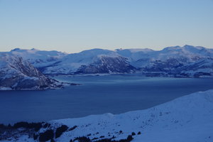 Austover mot Syvde på Sunnmøre.JPG