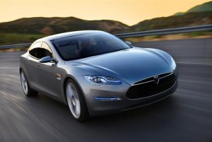 tesla model s (Small).jpg