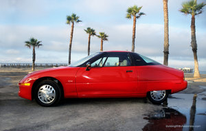 EV1-Electric-Car-General-Motors-Side-View.jpg