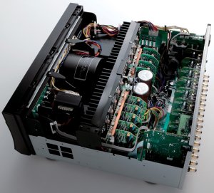 Integra-DTA-70.1-9-ch-Amplifier-Inside.jpg